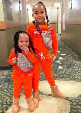 Skyler Banks with little sister Willow in twinning dress.